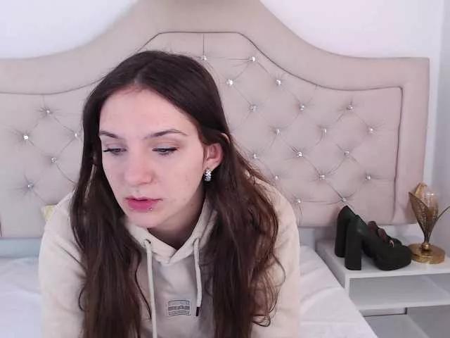 MayaHot on BongaCams 