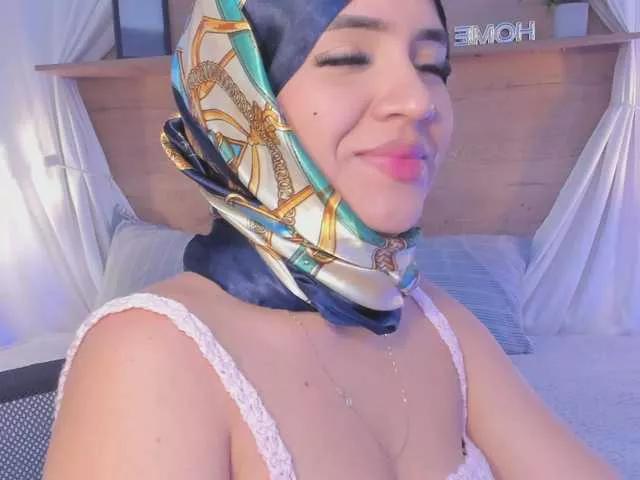 meenacute on BongaCams 