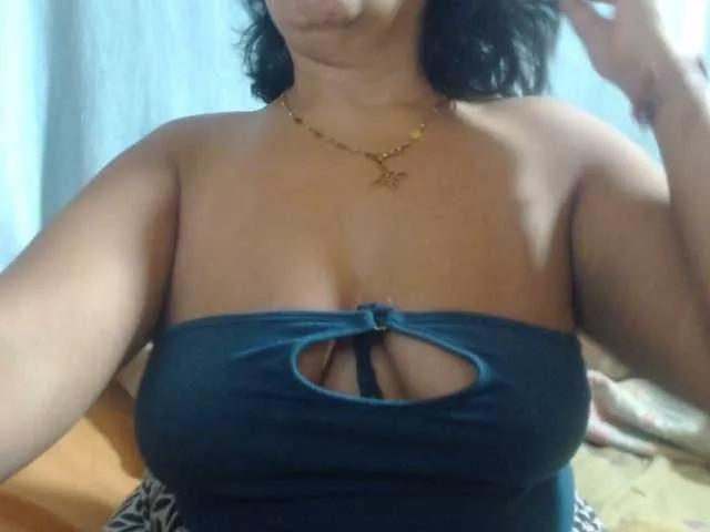 Meganny2023 on BongaCams 
