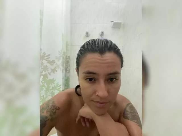 milagrey1 on BongaCams 