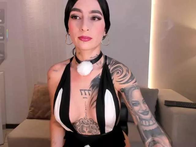 Freechat MilaLawrence on BongaCams