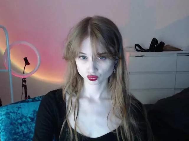 mnepohuyy on BongaCams 