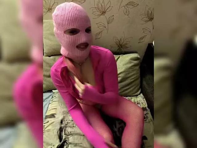 Molliea on BongaCams 