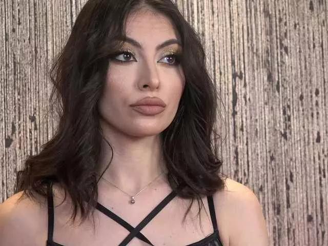 MoniqueMinx on BongaCams 