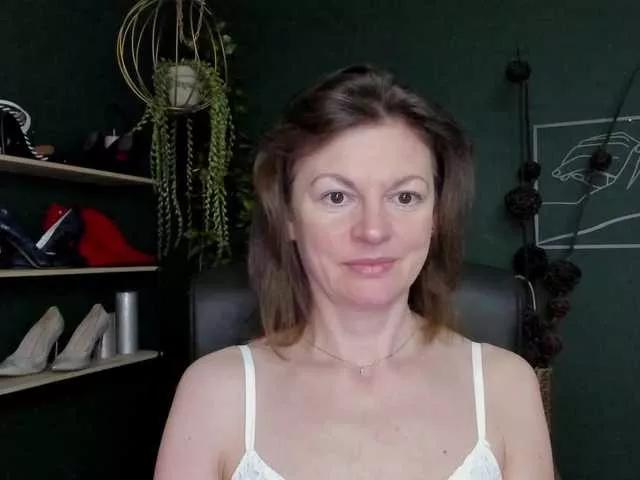 mrsVivian on BongaCams 