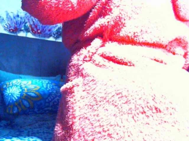 PearBlu38 on BongaCams 