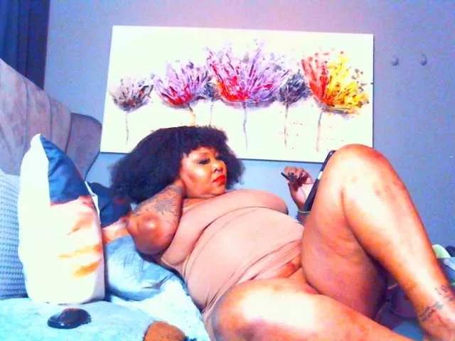 PearBlu38 on BongaCams 