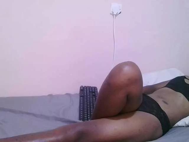 petite-tasha on BongaCams 