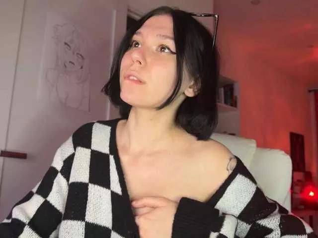 PinkDolly18 on BongaCams 