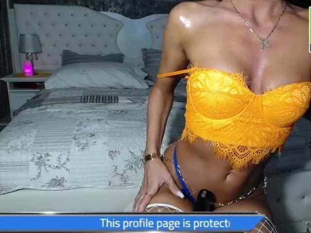 PinkNicolle on BongaCams 