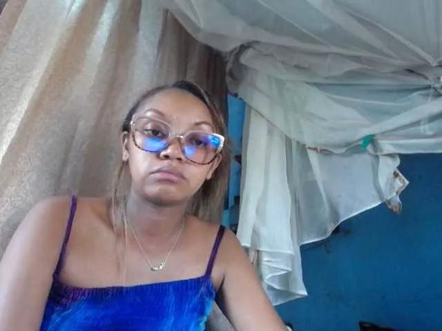 pretty-ass on BongaCams 