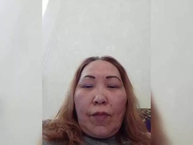 Qweentis on BongaCams 