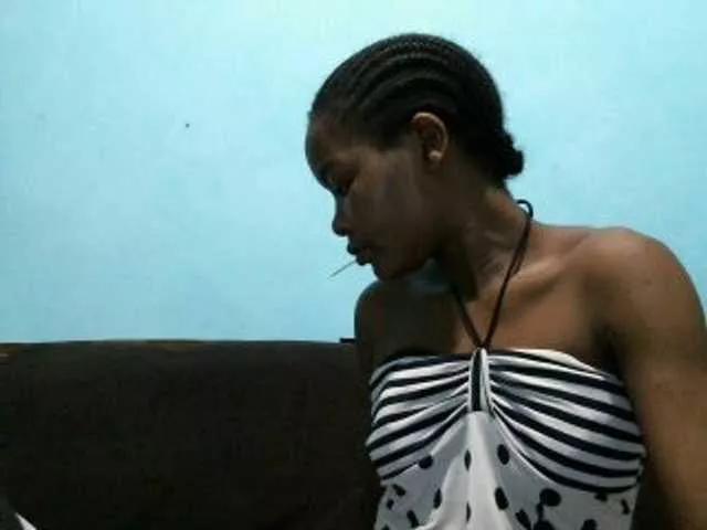 rakisha1 on BongaCams 