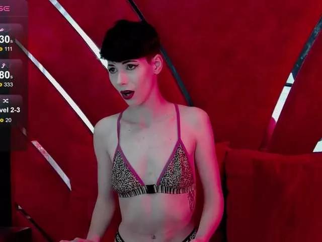 RoxxyRouge on BongaCams 