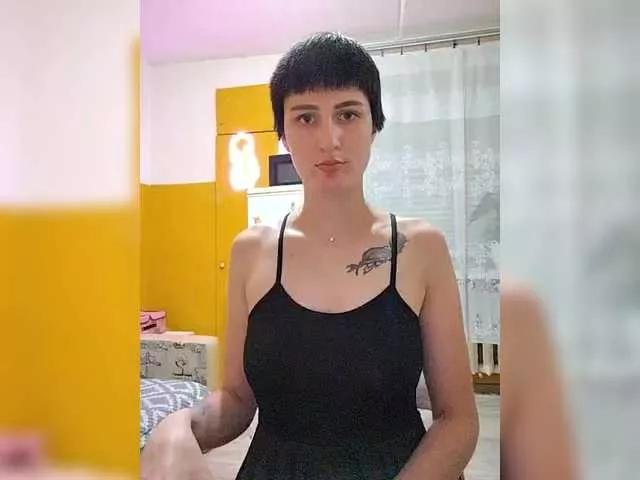 SadieMabelle on BongaCams 