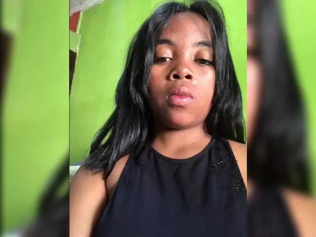 sarahjone on BongaCams 