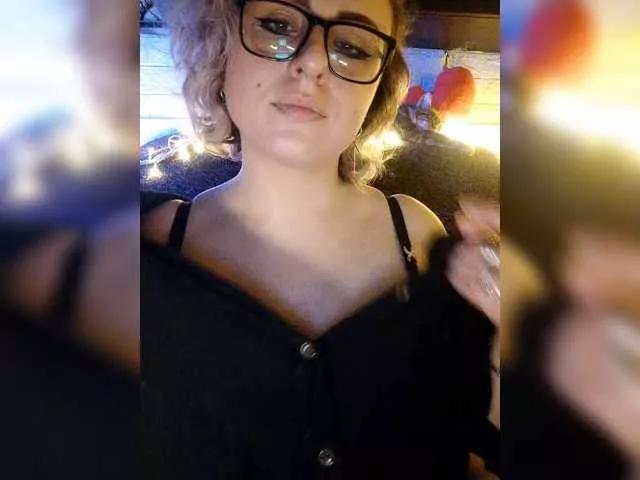 SatinUrban on BongaCams 