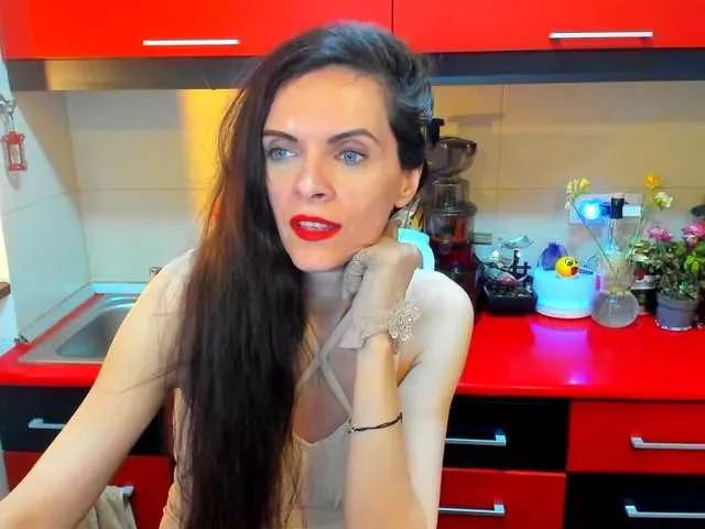 SexQueen11 on BongaCams 