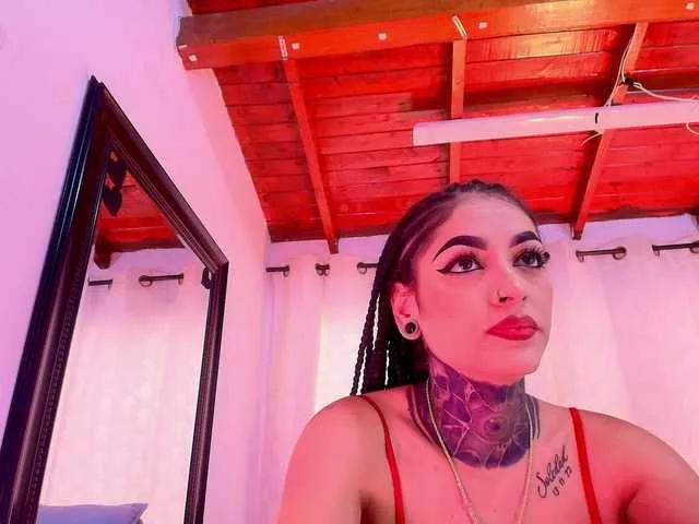 sexy-danna from BongaCams