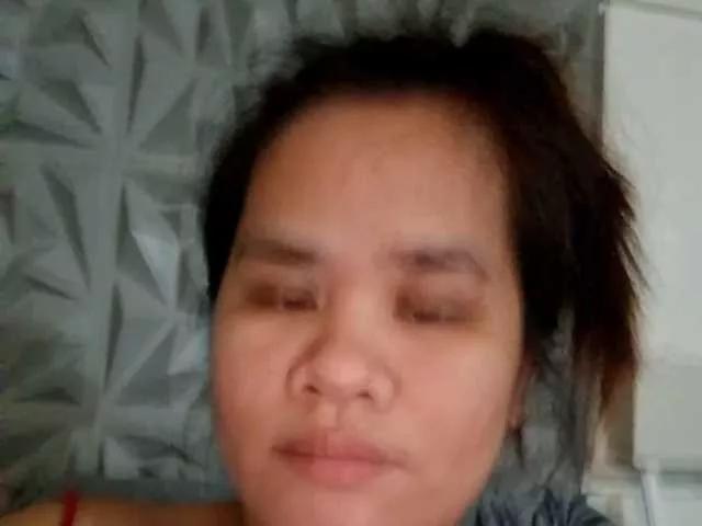 sexyasian27 on BongaCams 