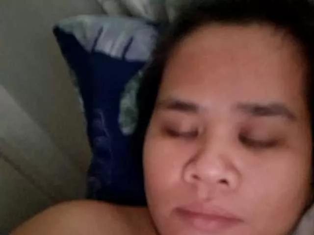 sexyasian27 on BongaCams 