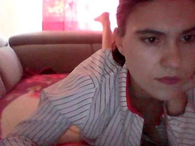 Sharon-02 on BongaCams
