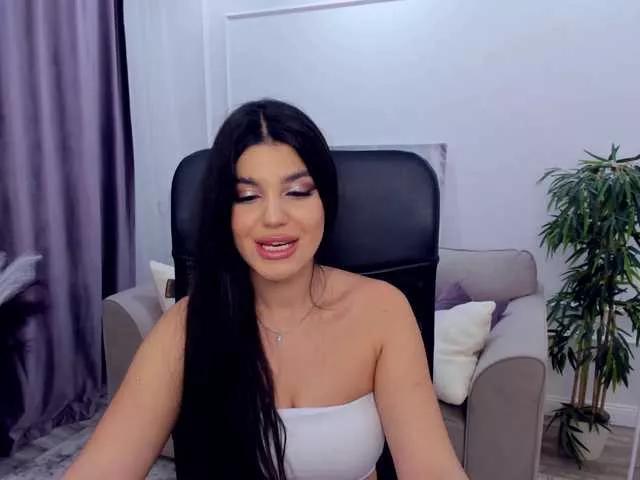 SnowingWinter on BongaCams 