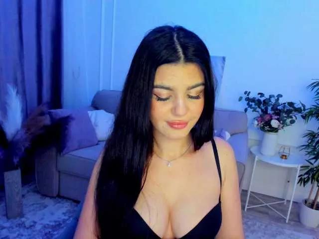 SnowingWinter on BongaCams 