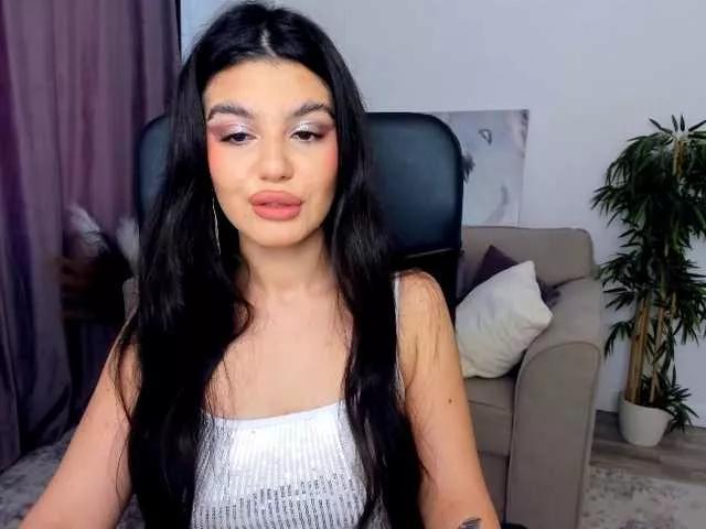 SnowingWinter on BongaCams 