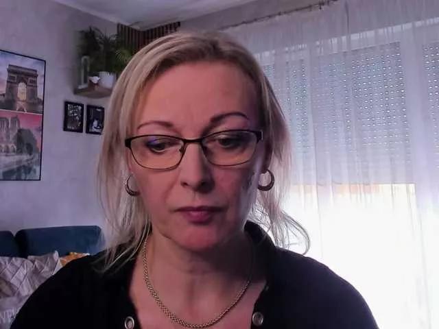 SoftVANESSA on BongaCams 