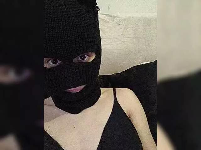 Sweet-Loli on BongaCams 