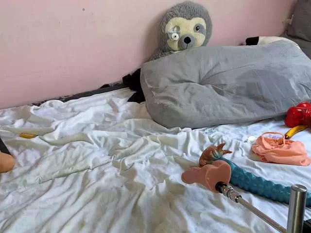 sweetjulia2813 on BongaCams 