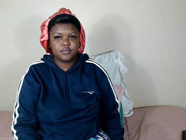 ThickEbony on BongaCams 