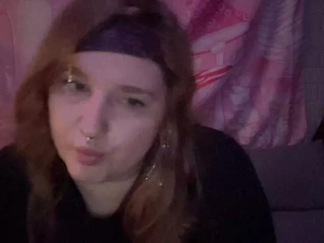 thickgingergoddess on BongaCams 