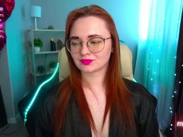 XeniaDiamond on BongaCams 