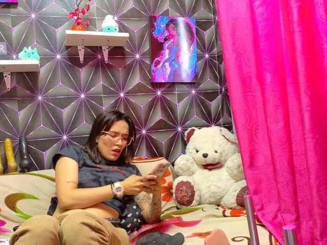 Yaumiiko on BongaCams 