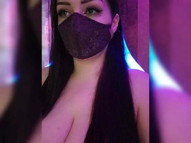 YennSI on BongaCams 