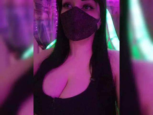 YennSI on BongaCams 