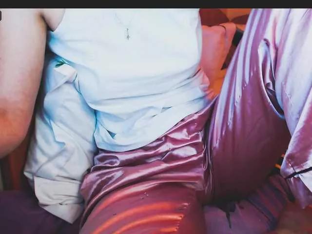 yzza-suave on BongaCams 