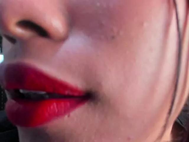 Zara-Blaaze on BongaCams 