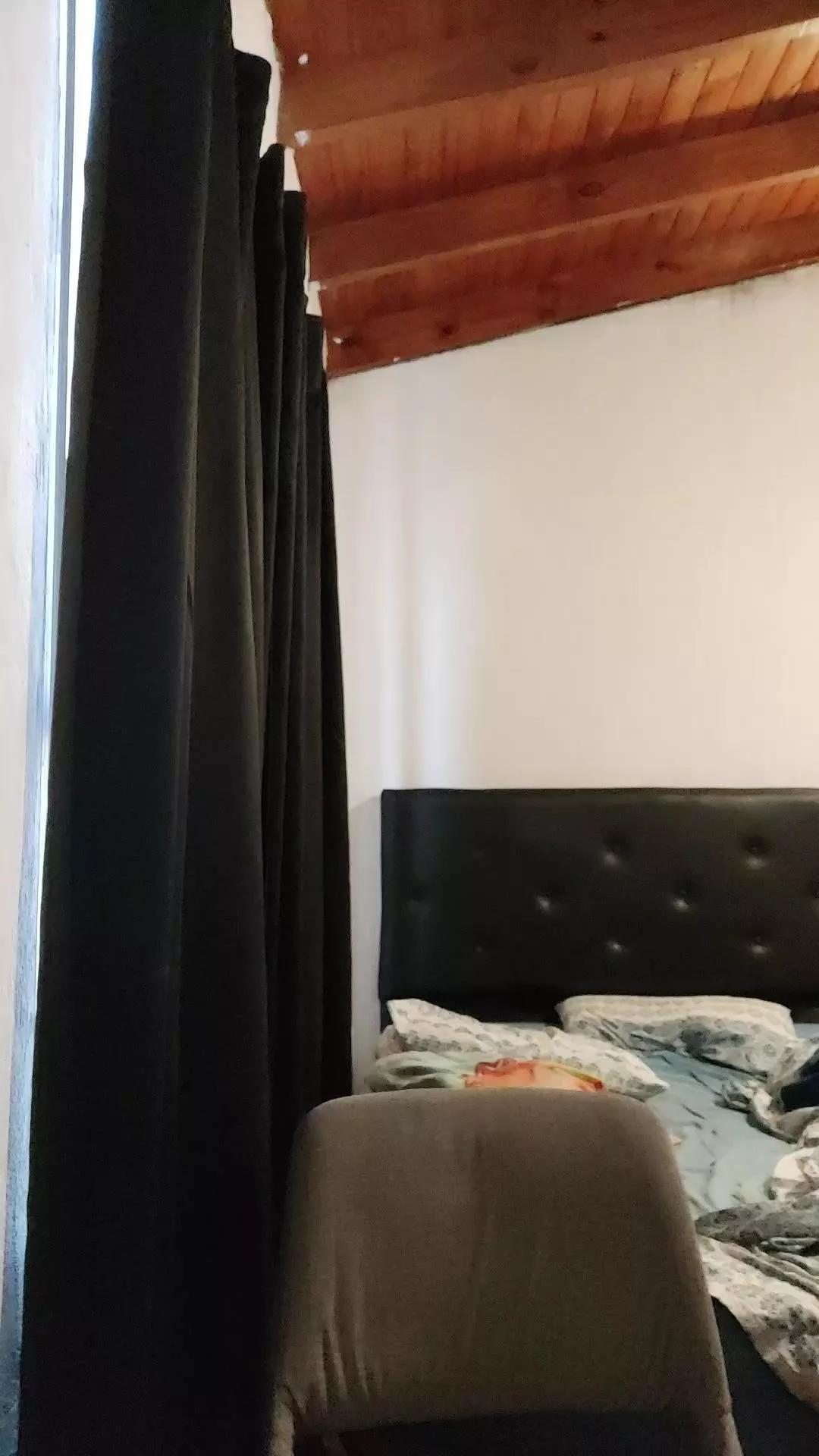 27431axel on Cam4 