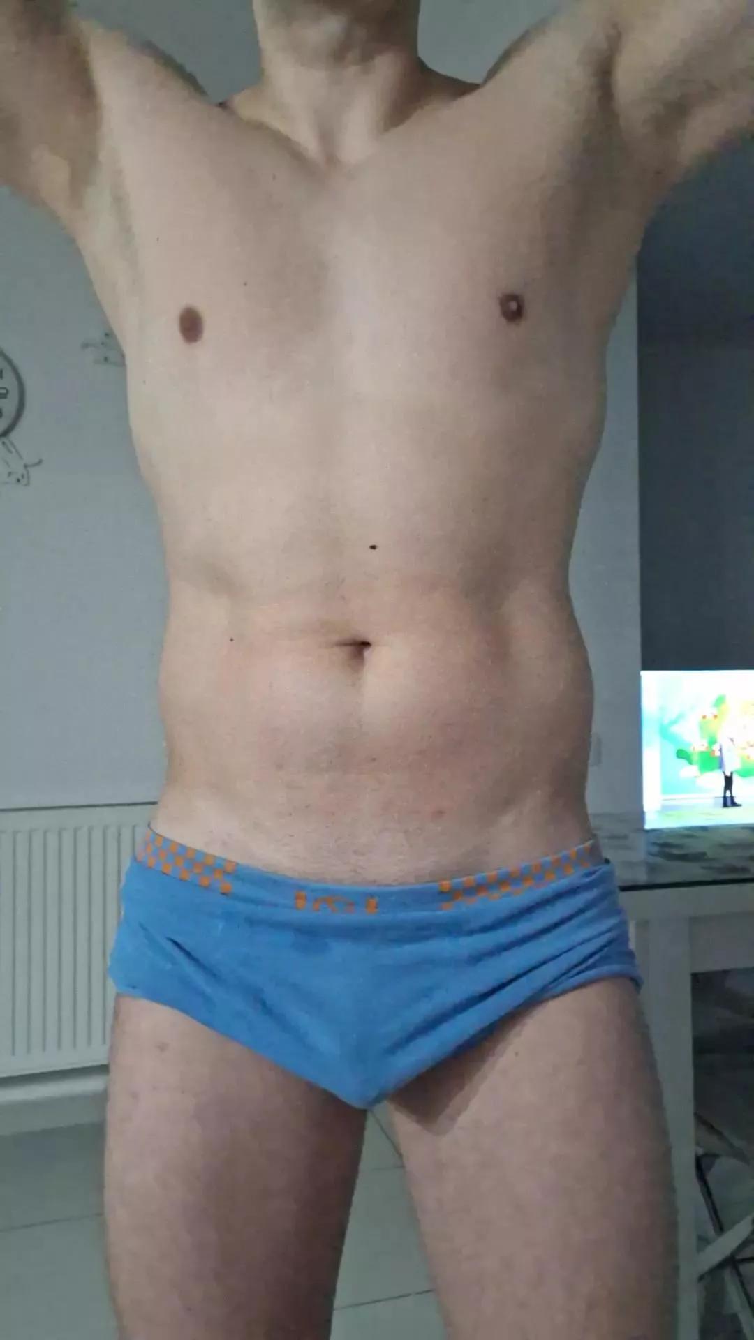 6men9 on Cam4 