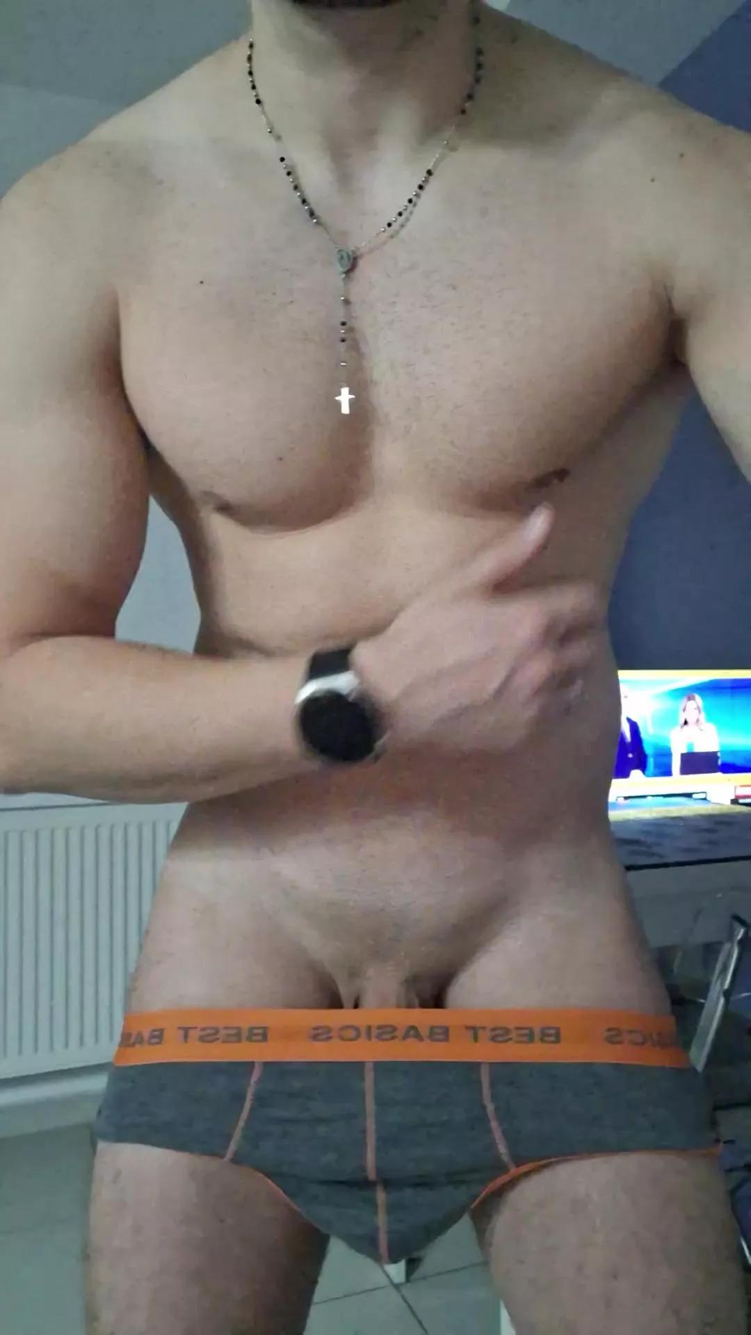 6men9 on Cam4 