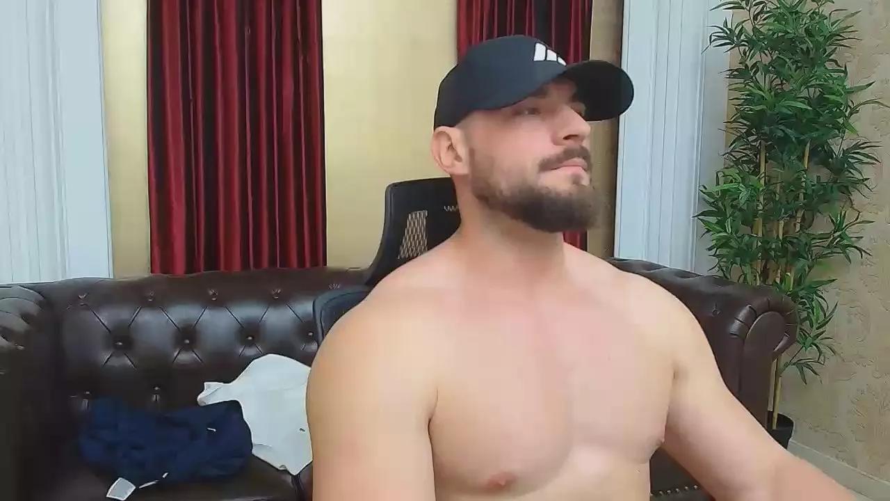 AdamJameson on Cam4 