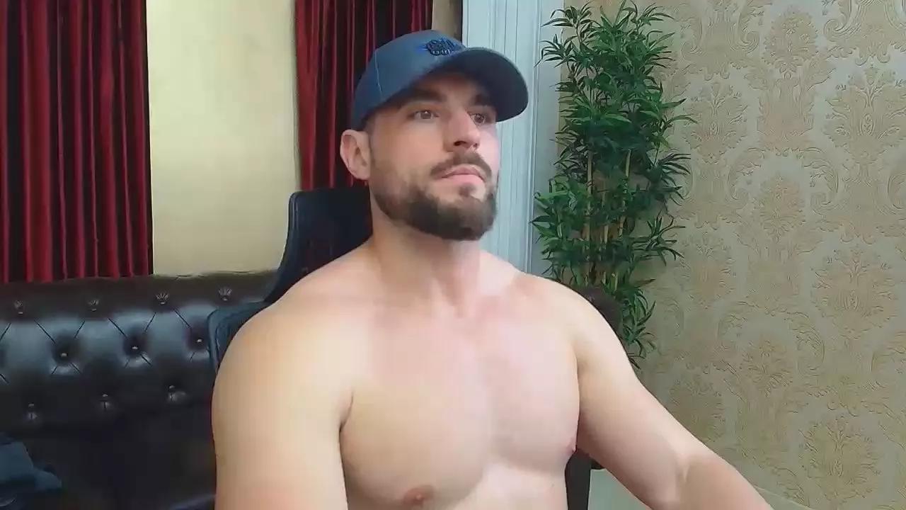 AdamJameson on Cam4 