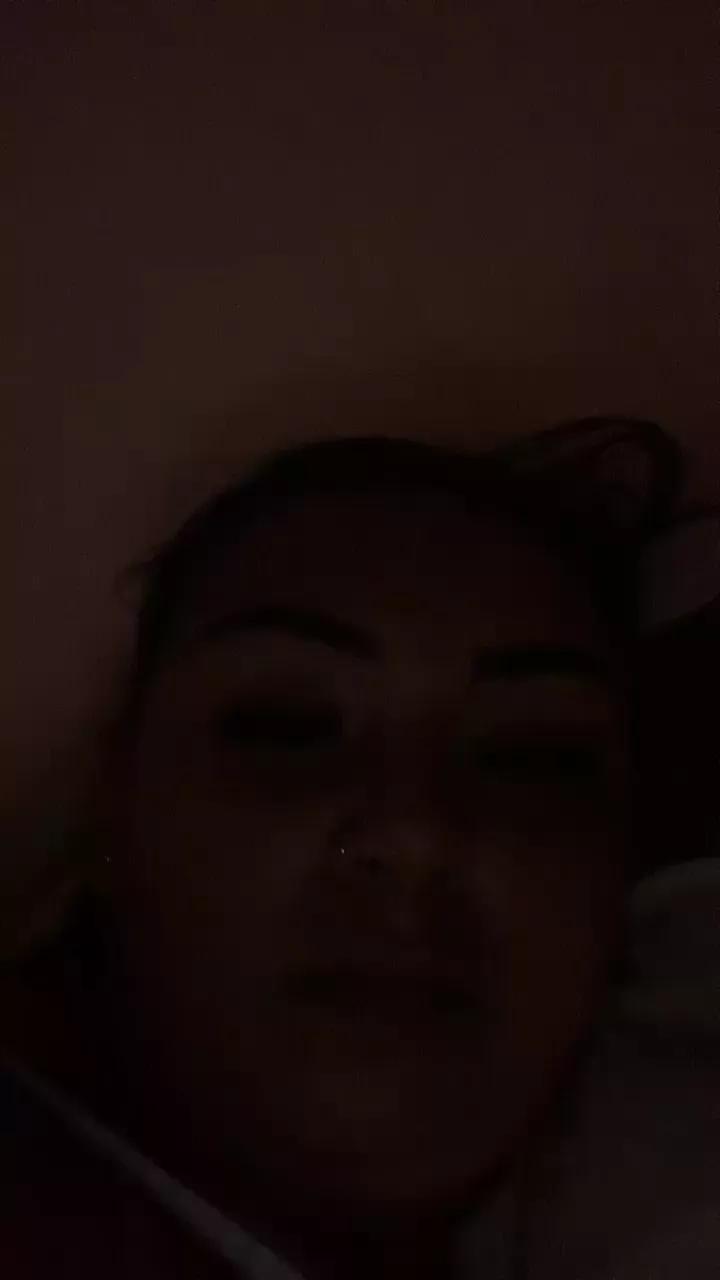 agatha6_hot on Cam4 