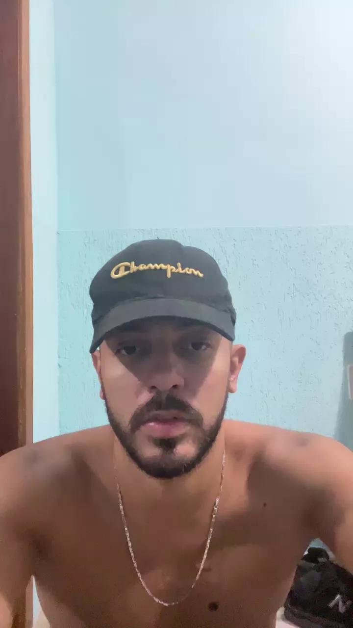 Allanzitto31 on Cam4 