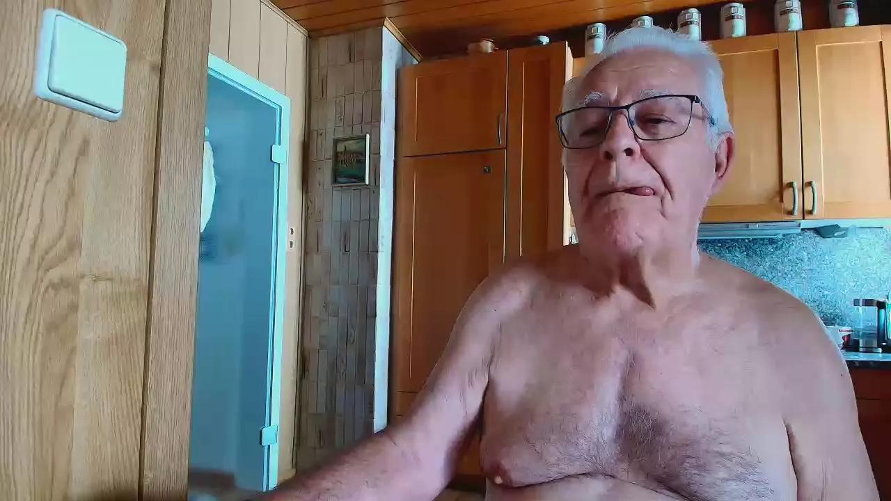 alsle on Cam4 
