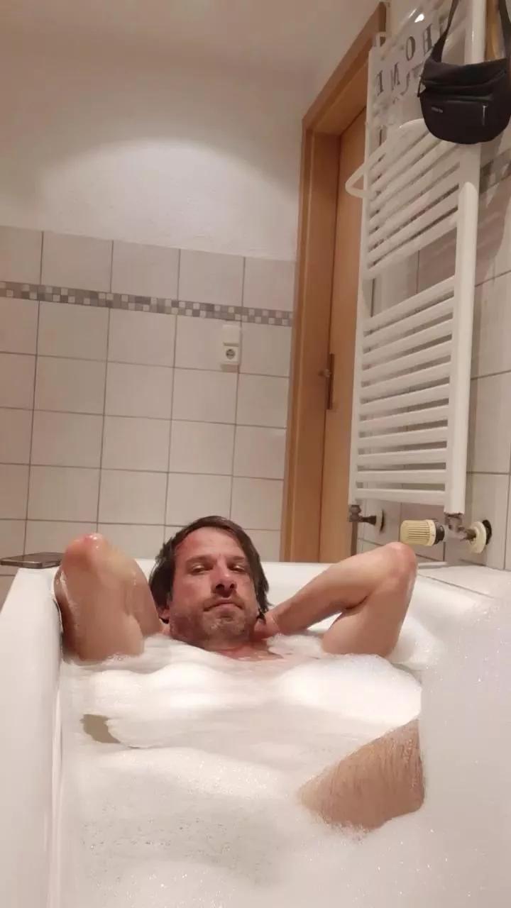 andy835 on Cam4 