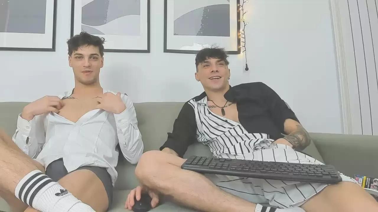 angelfrank4 on Cam4 